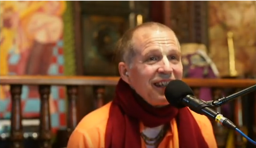 Kurzbesuch mit großer Wirkung – HH Sacinandana Swami in Simhachalam