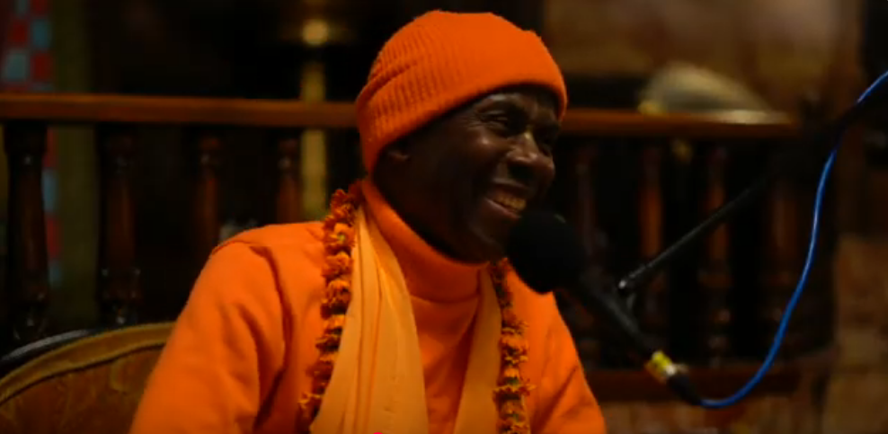Humor, Bhakti & Tiefgang – Besuch von HH Bhakti Vasudeva Swami in Simhachalam